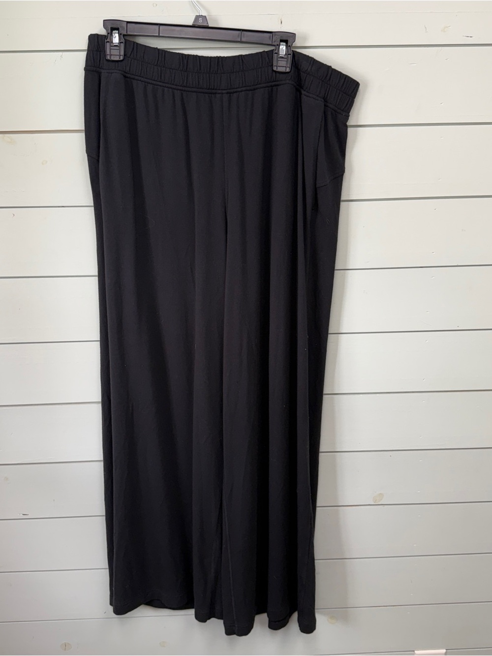 Lululemon beCalm mid rise wide leg pants black women's size XL